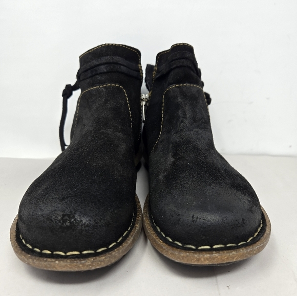 Born Womens Ankle Boots Sz 6 Wynter Black Suede Leather Casual Comfort Everyday - Picture 2 of 13